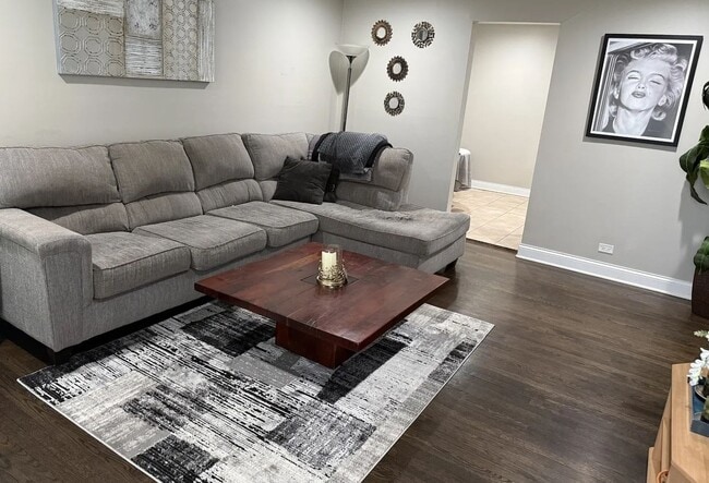 Photo - 711 N Kenilworth Ave