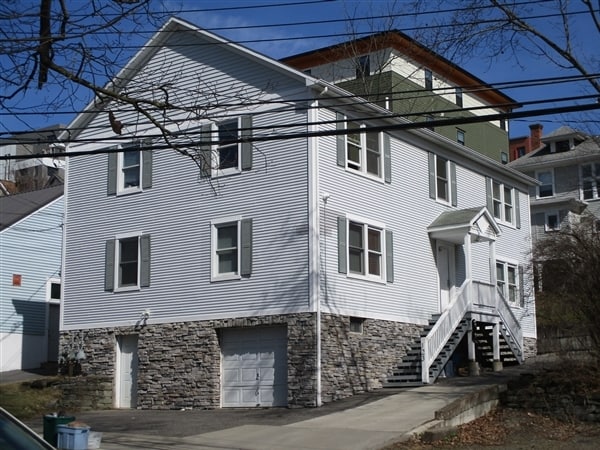 Building Photo - 123 Blair St Unit LS Rental