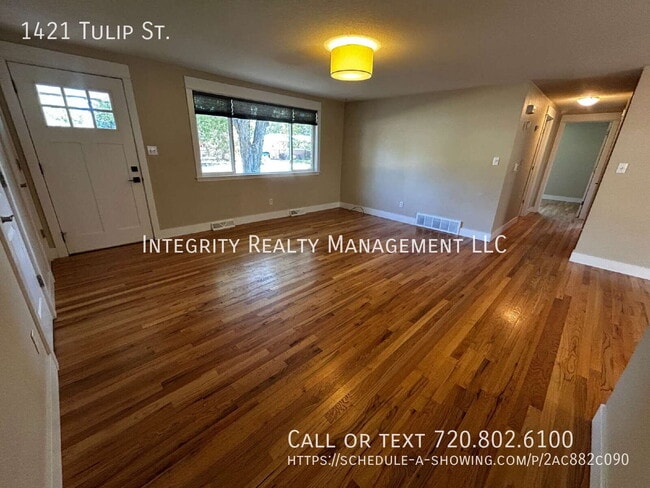 1421 Tulip St