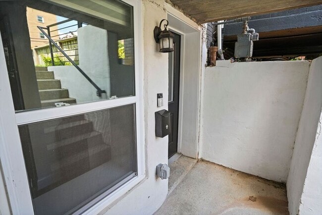 Photo - 2630 4th St NE