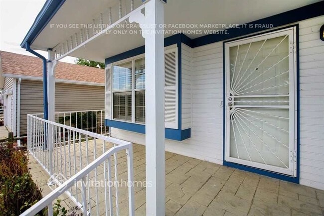 Photo - 4633 Dearborn St
