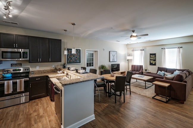 Photo - Deacon Place Apartments