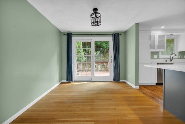 Photo - 7 Briarwood Rd