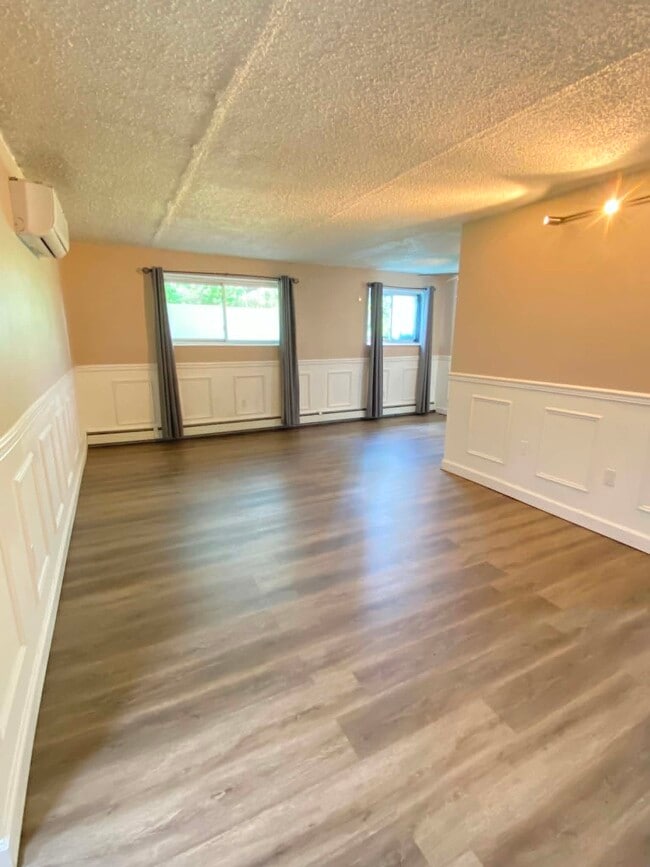 Photo - 110 Byberry Rd Unit Forest Glen