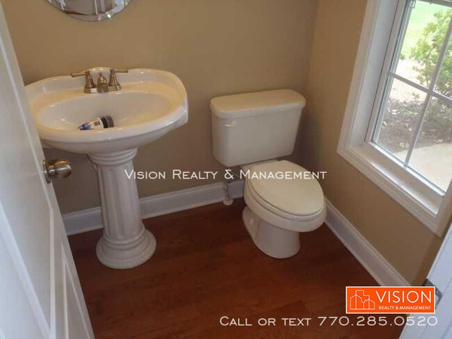 Photo - 413 Charleston Pl