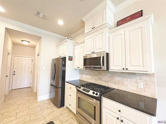 Photo - 3 Bedroom House in Gated Community| Community Pool
