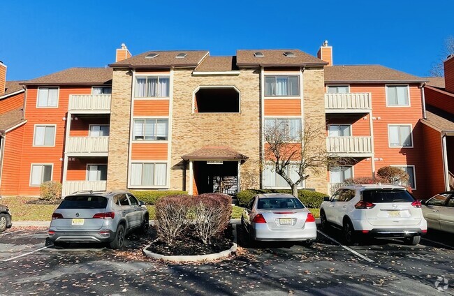 Building Photo - 2311B Durham Ct Unit 2311B Rental