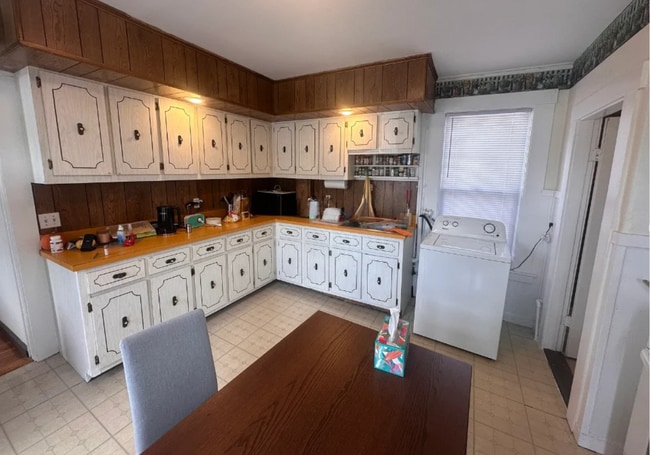 Photo - 543 Broadway Unit 2