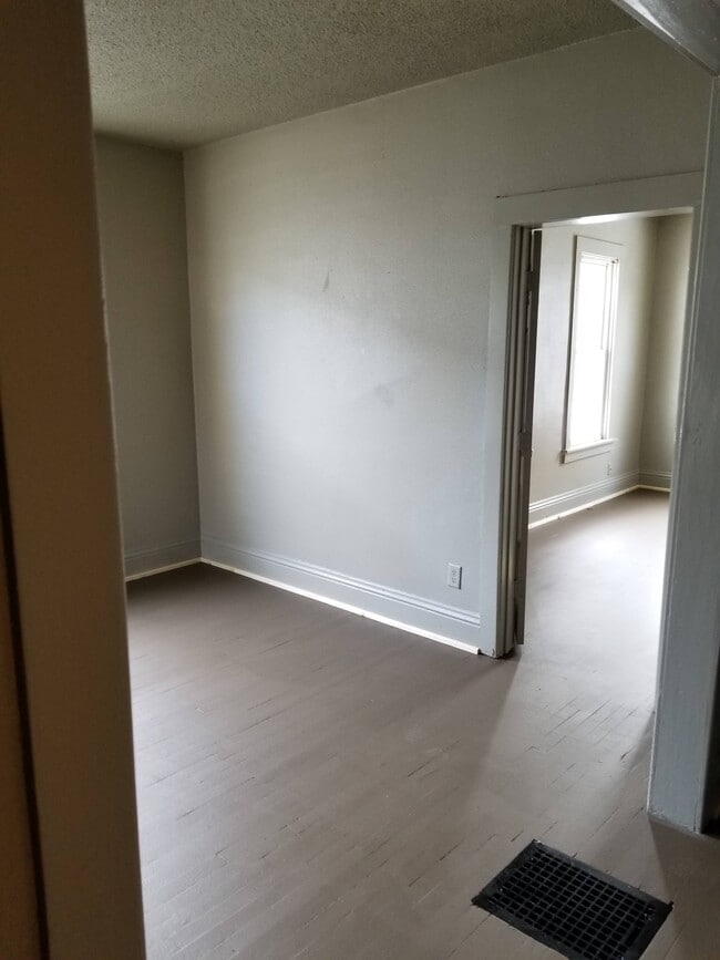 Photo - 609 W Cottonwood St Unit 609 1/2