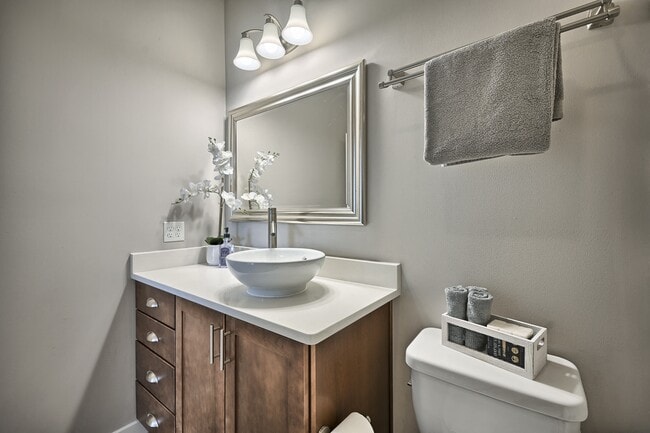 CenterPointe Apartments