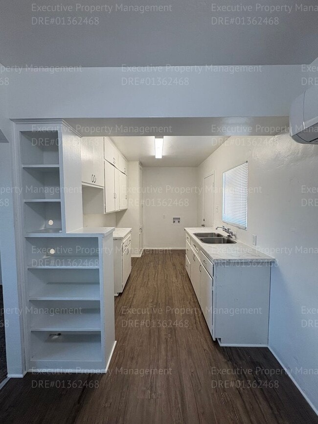 Photo - *Move In Special* 1 bedroom/ 1 bathroom ho...