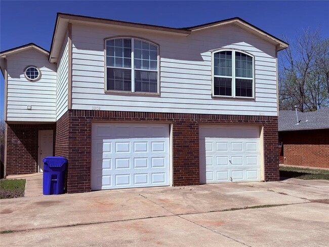 Photo - 3202 Ridgecrest Ct Townhome