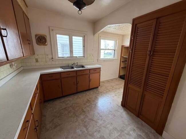 Photo - 17926 E Park Dr Unit Down