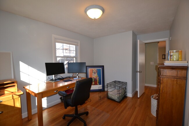 Photo - 18 Austin Ct Unit D