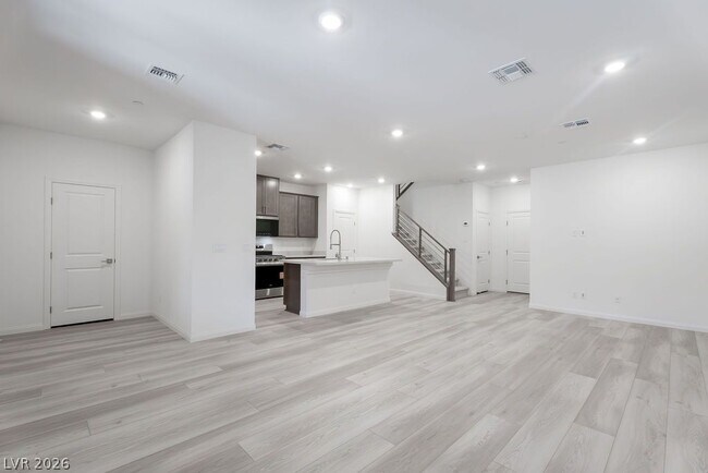 Photo - 91 Cinder Cone Ln