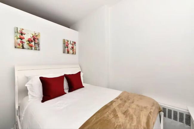 Photo - 498 9th Ave Unit ID1323969P