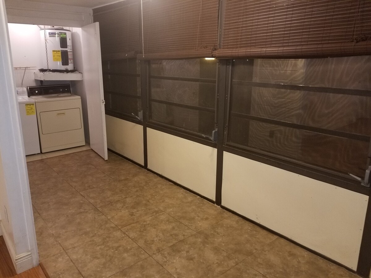 Photo - 6031 Scotchwood Glen Unit 6031 Scotchwood Gln