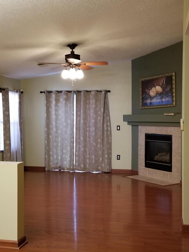 Photo - 10605 Monte Bello Ct NW