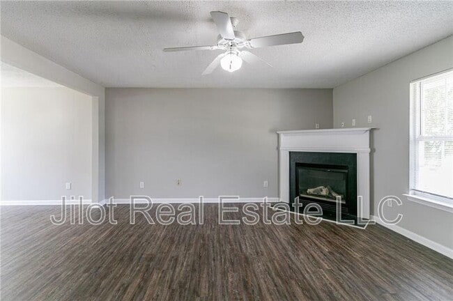 Photo - 256 Turnstone Rd