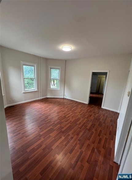 Photo - 510 Shaler Blvd Unidad 1