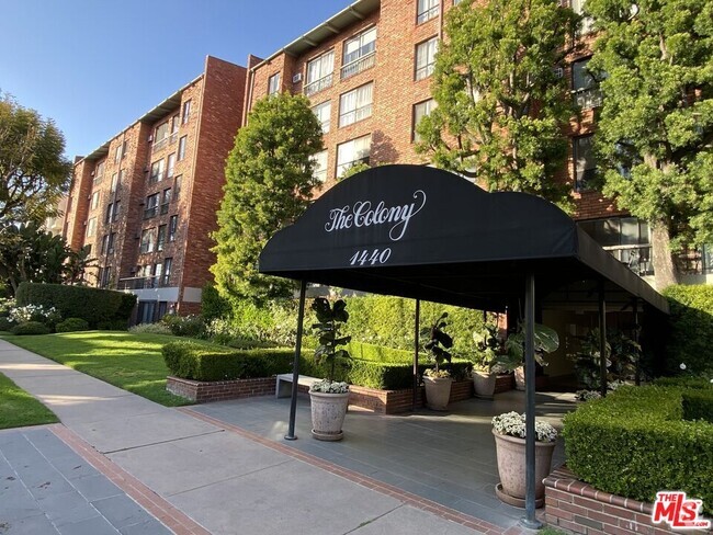 Building Photo - 1440 Veteran Ave Unit 363 Rental