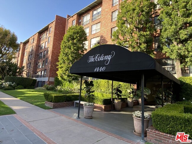 Photo - 1440 Veteran Ave Condo Unit 363