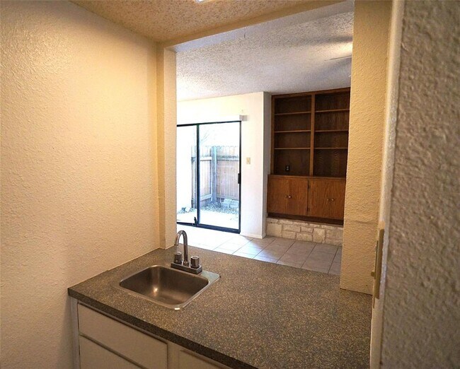 Photo - 8418 Fathom Cir Unidad C-302