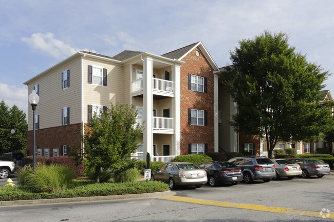Rocky Creek Apartments