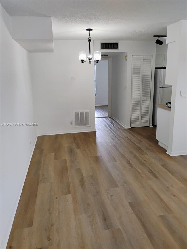 Photo - 1100 SE 4th Ave Condo Unit 18