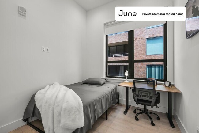 Building Photo - Room in Shared 3 bed/2 bath home in Dupont Circle Unit A
