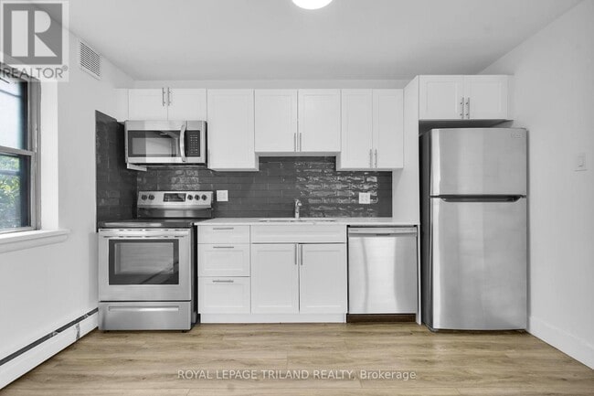 Photo - 20 Craig St Unit 8