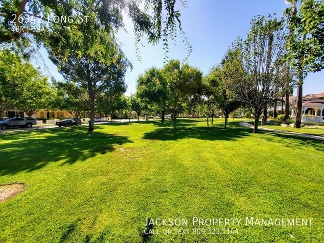 Photo - 26342 Long St