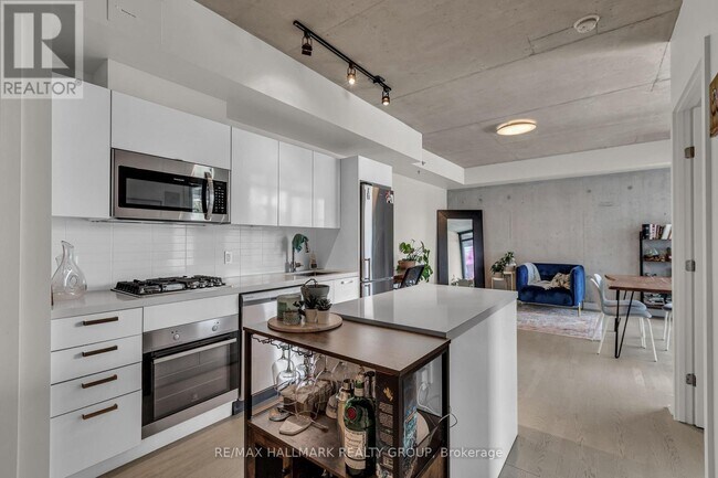 Photo - 203 Catherine St Unit 311