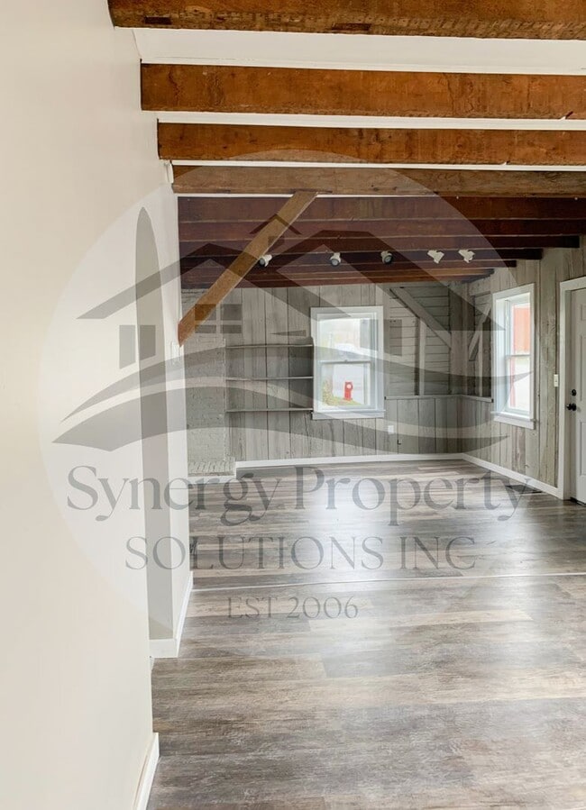 Photo - Main St E 12 Unit 12