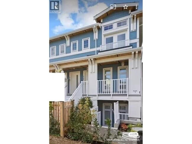 Photo - 4793 Slocan St