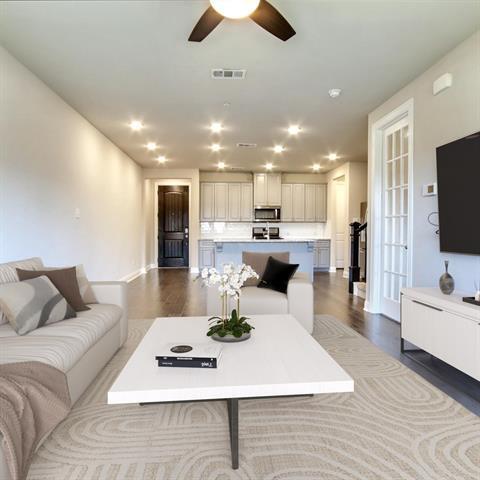 Photo - 544 Sequoia St Townhome