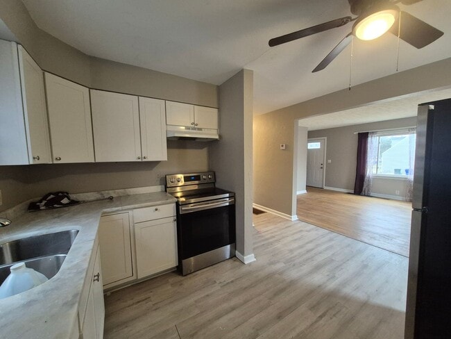 Photo - Charming 3-bedroom home!