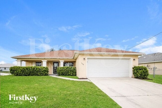 Photo - 1608 Hazel Ave S House