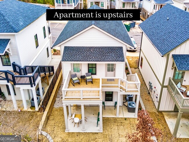 Photo - 3045 State St Unit FURNISHED / UTILITIES