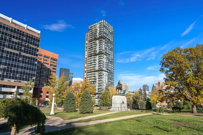 Photo - 310-612 12 Ave SW