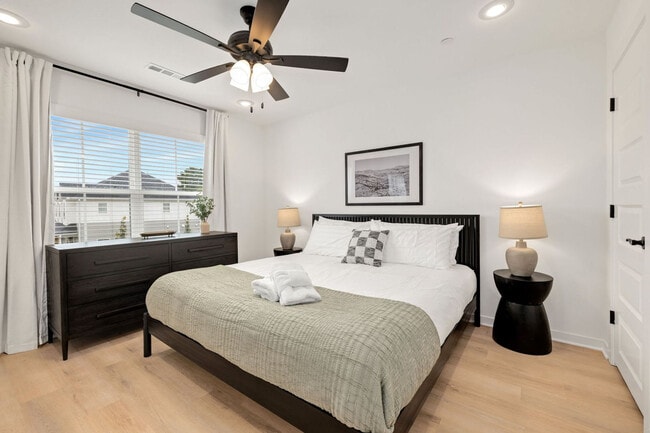 Photo - 1851 S Garland Ave Unidad ID1313976P