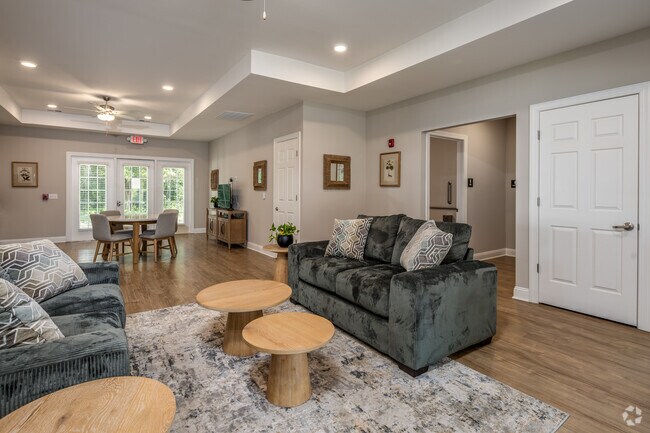 Lobby - Weller's Ridge