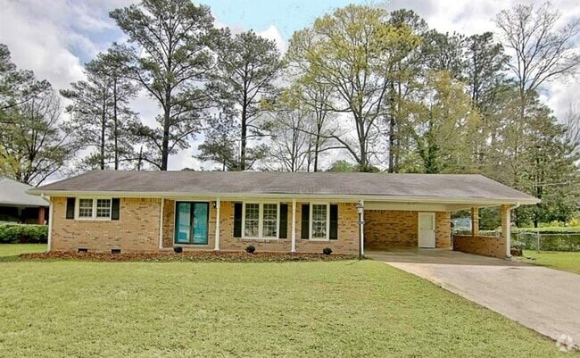 Building Photo - 4710 Navaho Cir Rental