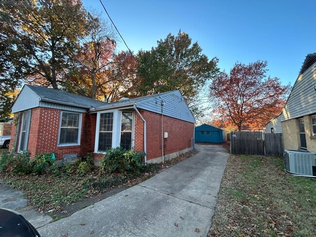 Photo - 1111 Lucille St