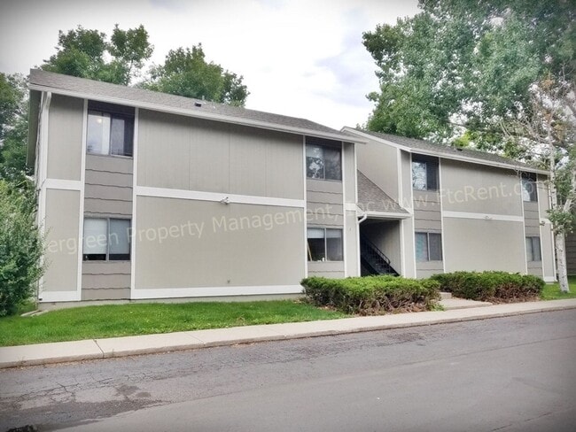 Photo - 3950 Manhattan Ave