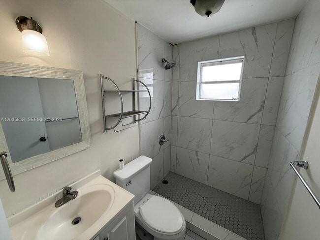 Photo - 1285 W 26th Pl Unit 204