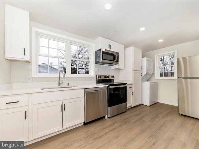 Photo - 40397 Charles Town Pike