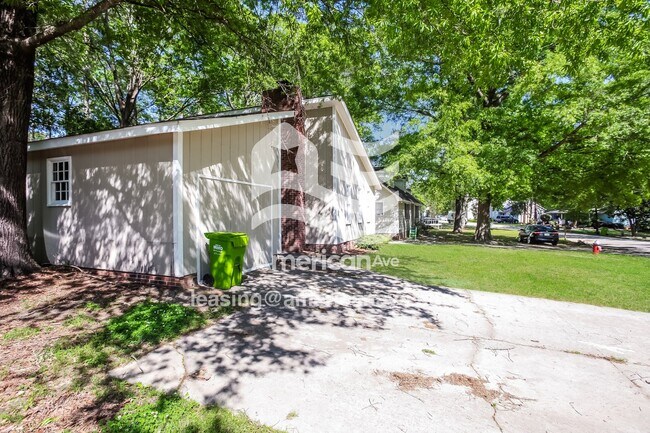 Photo - 148 Minehead Rd