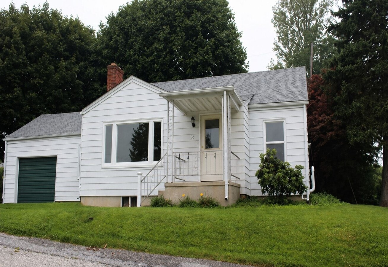 Comfortable 3 Bedroom Home - Comfortable 3 Bedroom Home