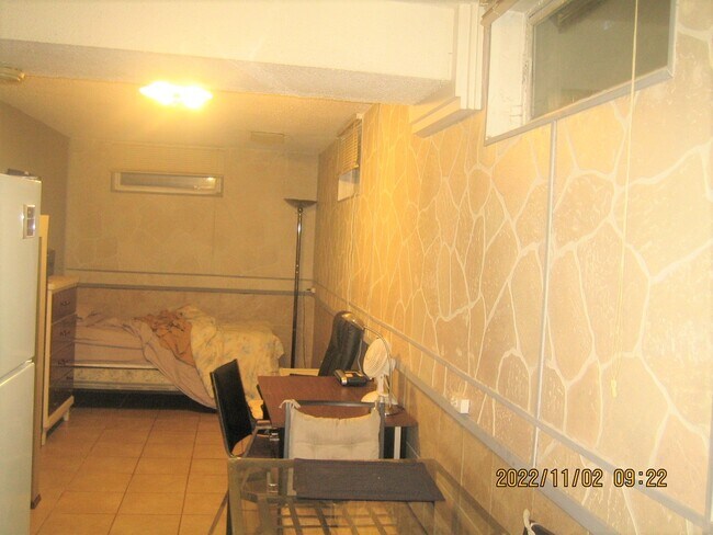 Photo - 8915 180 St NW Unit MJ